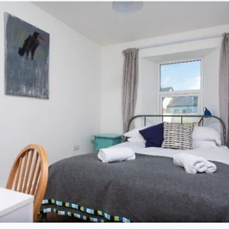 Beautiful And Bright !! Town/Harbour Apartment #2 Penzance Buitenkant foto
