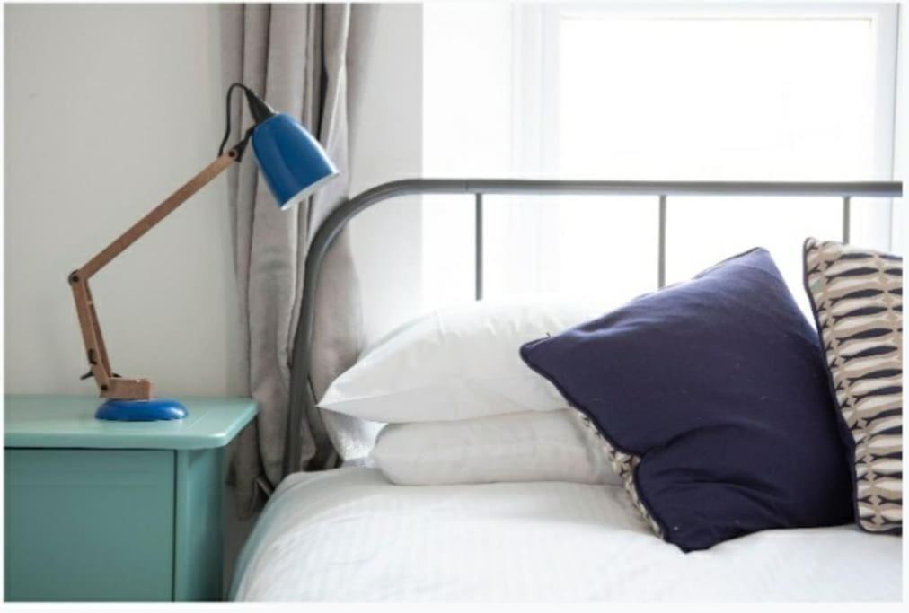 Beautiful And Bright !! Town/Harbour Apartment #2 Penzance Buitenkant foto